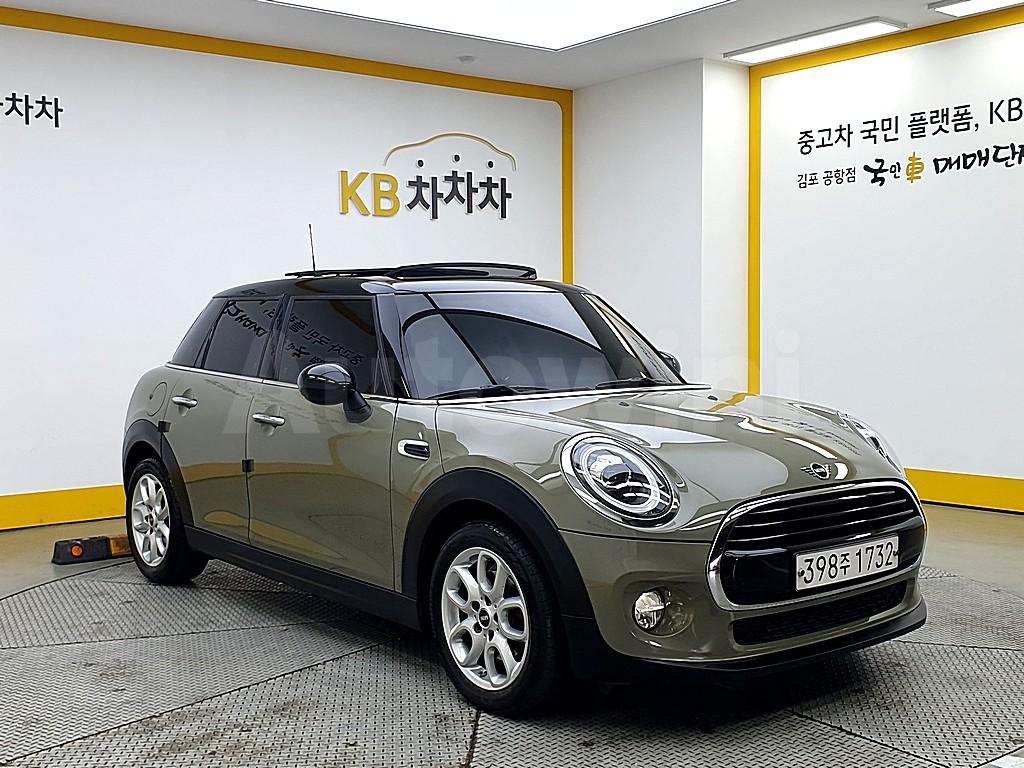 WMWXU1103K2L12728 2019 MINI COOPER 1.5 5 DOOR HIGH-1