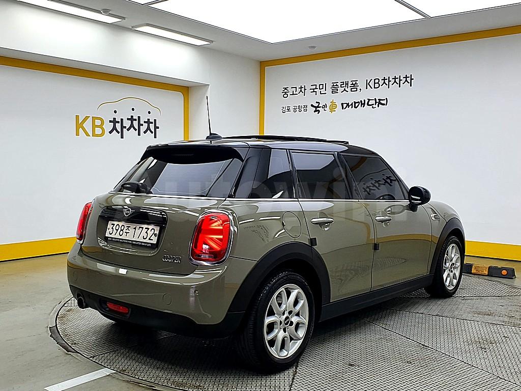 WMWXU1103K2L12728 2019 MINI COOPER 1.5 5 DOOR HIGH-2