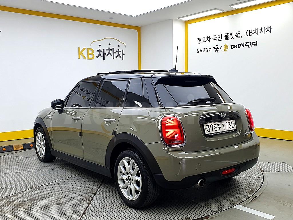 WMWXU1103K2L12728 2019 MINI COOPER 1.5 5 DOOR HIGH-3