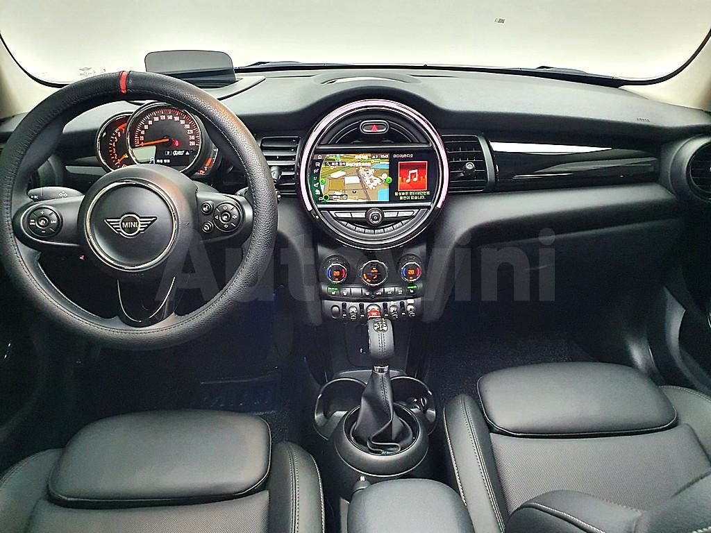 WMWXU1103K2L12728 2019 MINI COOPER 1.5 5 DOOR HIGH-4