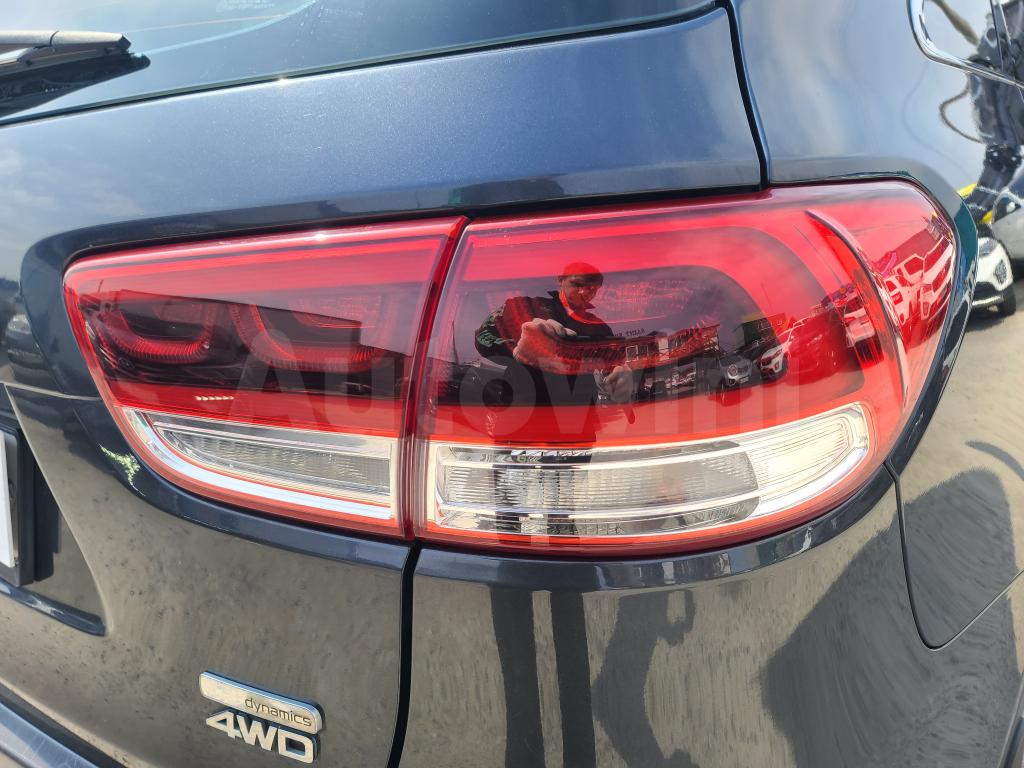 2015 KIA  SORENTO 2.2DIESEL/4WD_PRESTIGE - 11