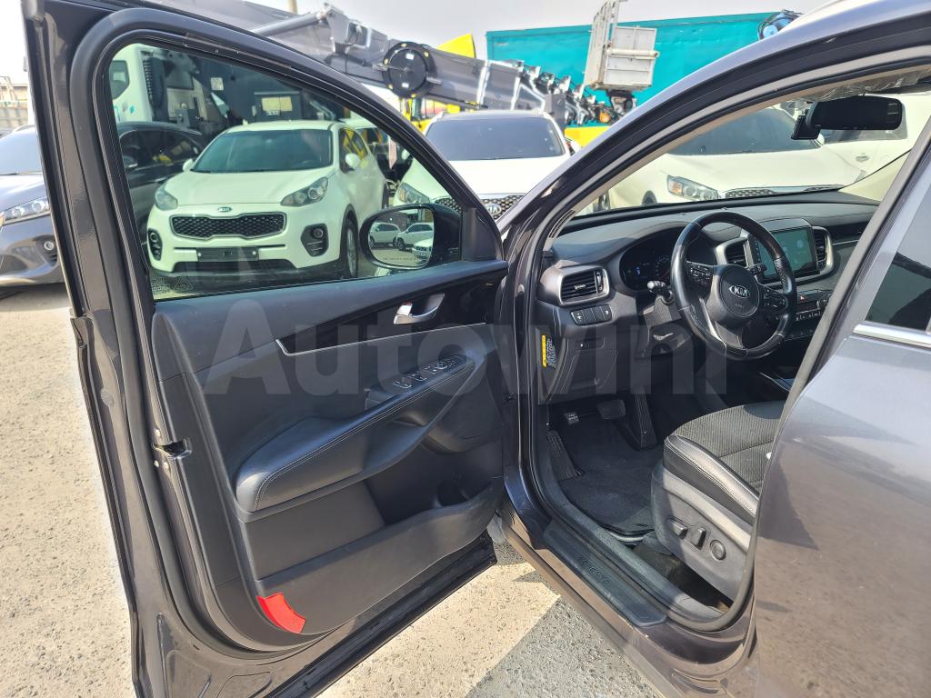 2015 KIA  SORENTO 2.2DIESEL/4WD_PRESTIGE - 21