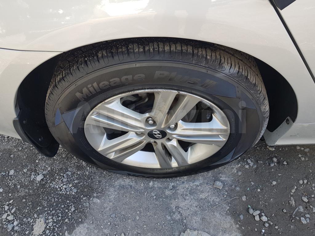2014 HYUNDAI YF SONATA THE BRILLIANT LPG - 11