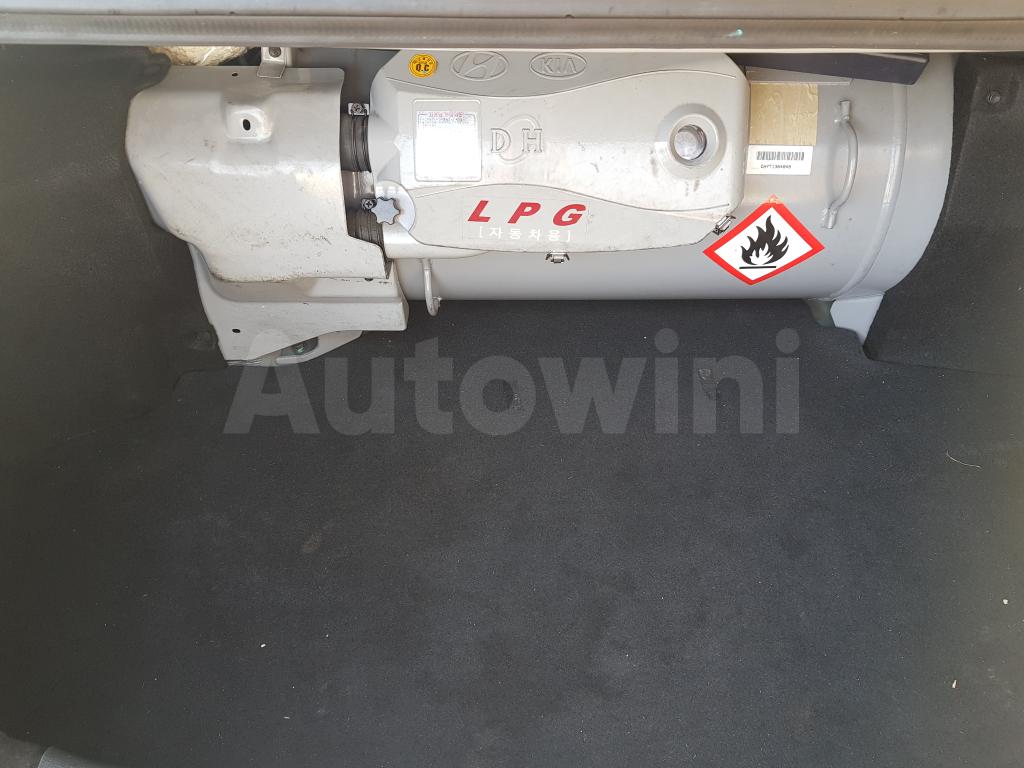 2014 HYUNDAI YF SONATA THE BRILLIANT LPG - 29
