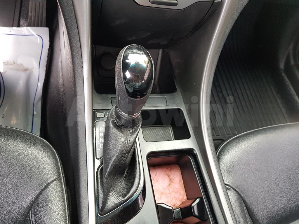 2014 HYUNDAI YF SONATA THE BRILLIANT LPG - 17