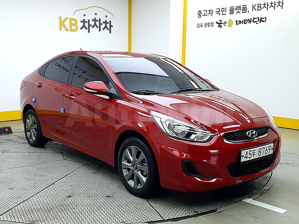 KMHCS41BEKU457034 2019 HYUNDAI ACCENT  1.4 VVT SMART SPECIAL-1