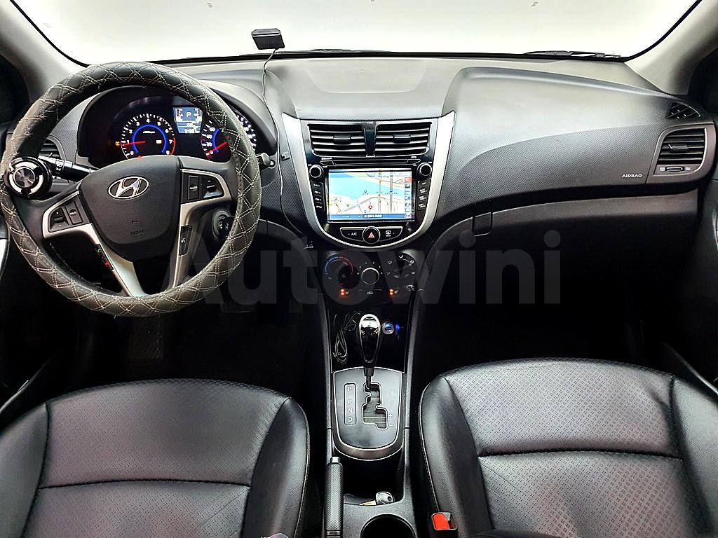 KMHCS41BEKU457034 2019 HYUNDAI ACCENT  1.4 VVT SMART SPECIAL-4