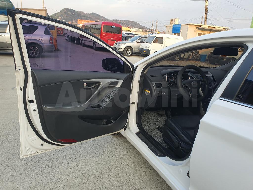 2014 HYUNDAI AVANTE MD ELANTRA 2WD AUTO - 12