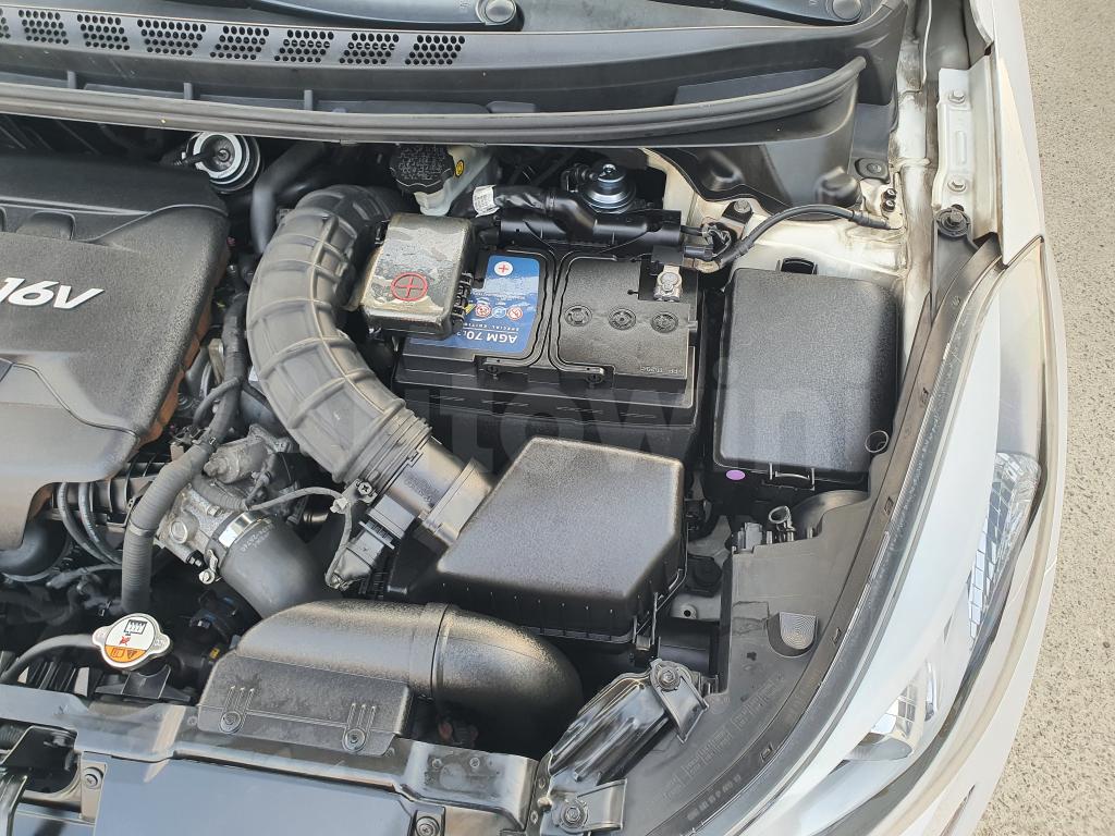 2014 HYUNDAI AVANTE MD ELANTRA 2WD AUTO - 47
