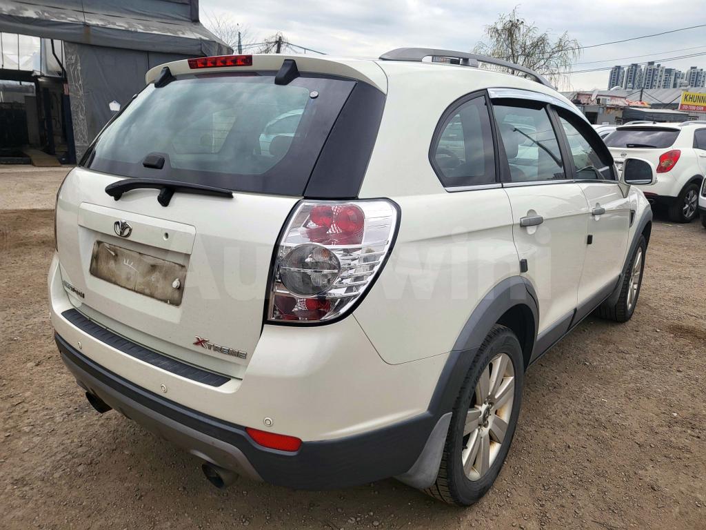 KLACA26RDAB042060 2010 GM DAEWOO (CHEVROLET) WINSTORM EXTREME WHITE-4