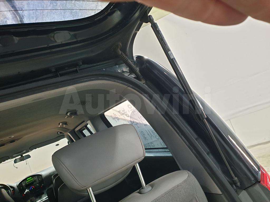 2014 HYUNDAI GRAND STAREX H-1 DIESEL/AUTOMATIC/ABS - 19