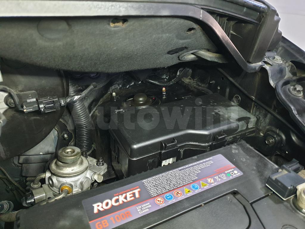 2014 HYUNDAI GRAND STAREX H-1 DIESEL/AUTOMATIC/ABS - 39