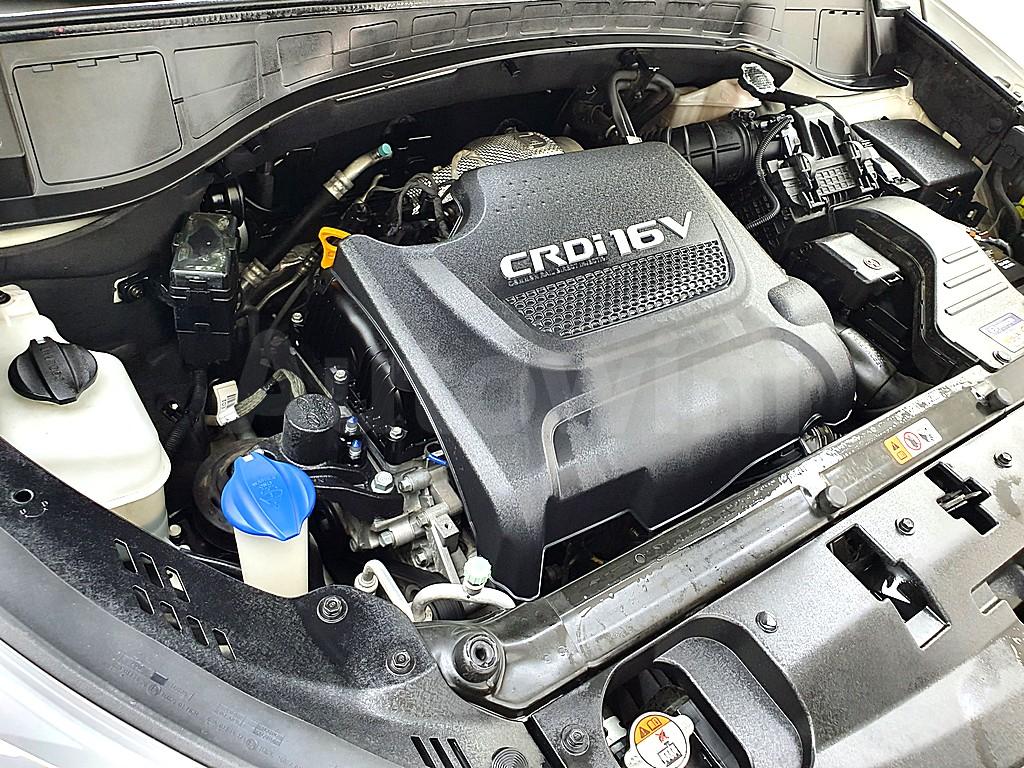 KMHSR81XDJU280975 2018 HYUNDAI  MAXCRUZ E-VGT R2.2 4WD-5