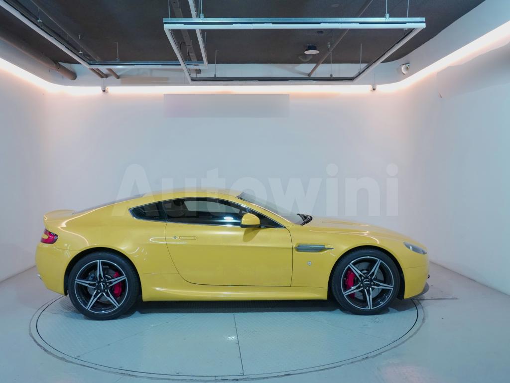 2016 ASTON MARTIN VANTAGE V8 4.7 - 7
