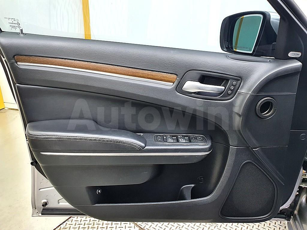 2014 CHRYSLER  300C PRESTAGE - 8