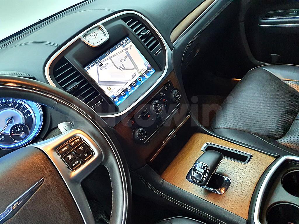 2014 CHRYSLER  300C PRESTAGE - 11
