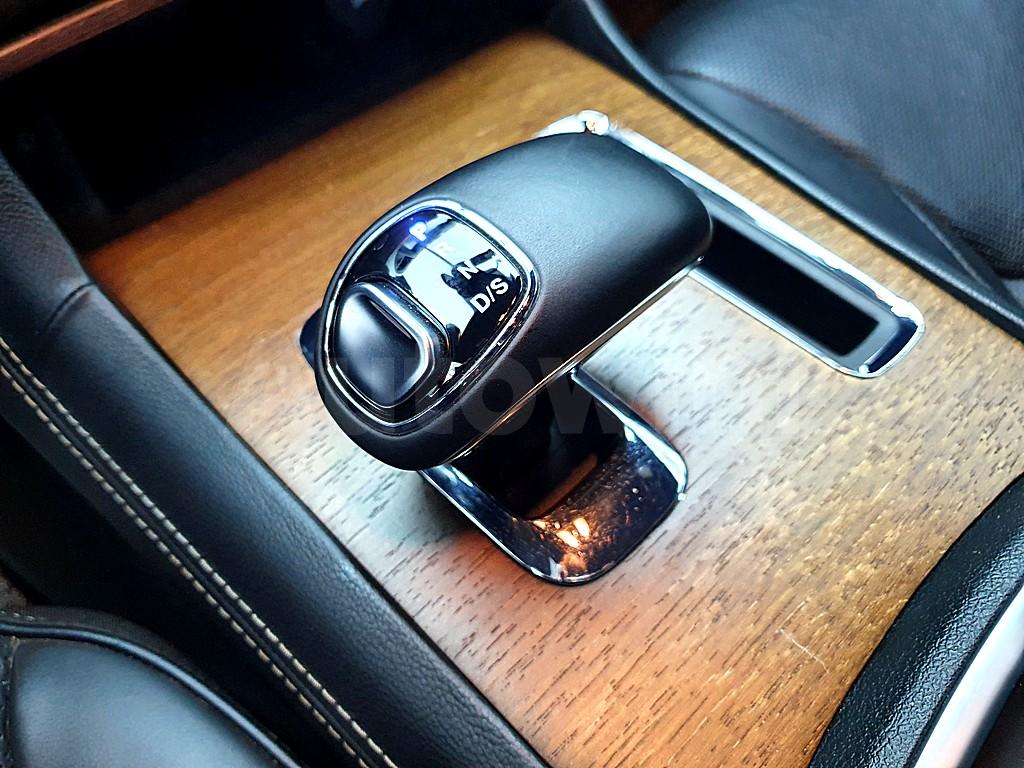2014 CHRYSLER  300C PRESTAGE - 13
