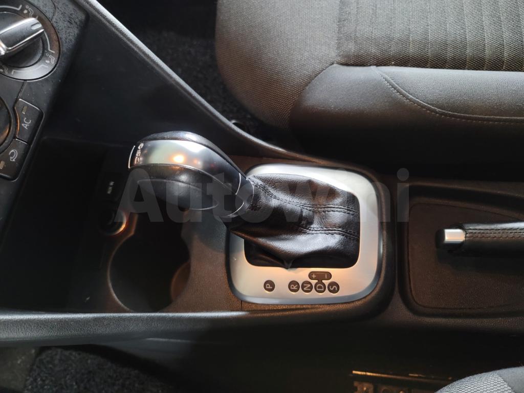 2013 VOLKSWAGEN POLO 1.6TDI R-LINE / NAVI*BEST CAR* - 31