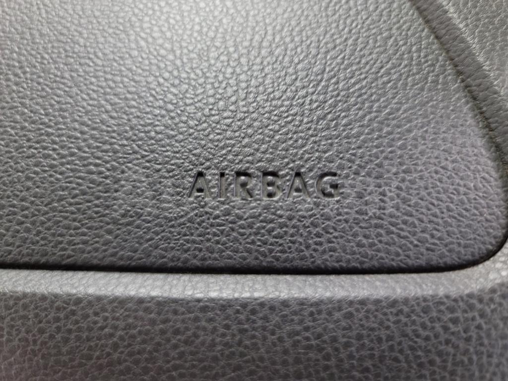 2013 VOLKSWAGEN POLO 1.6TDI R-LINE / NAVI*BEST CAR* - 36