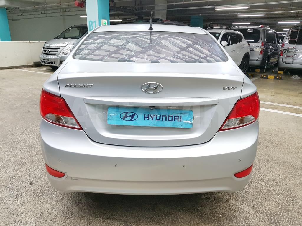KMHCS41BEHU133088 2017 HYUNDAI ACCENT  GASOLINE(LED+ANDROID+LEATHER)-5