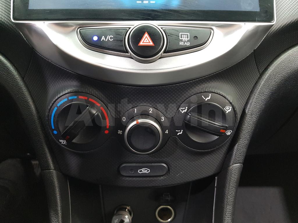 2017 HYUNDAI ACCENT  GASOLINE(LED+ANDROID+LEATHER) - 19