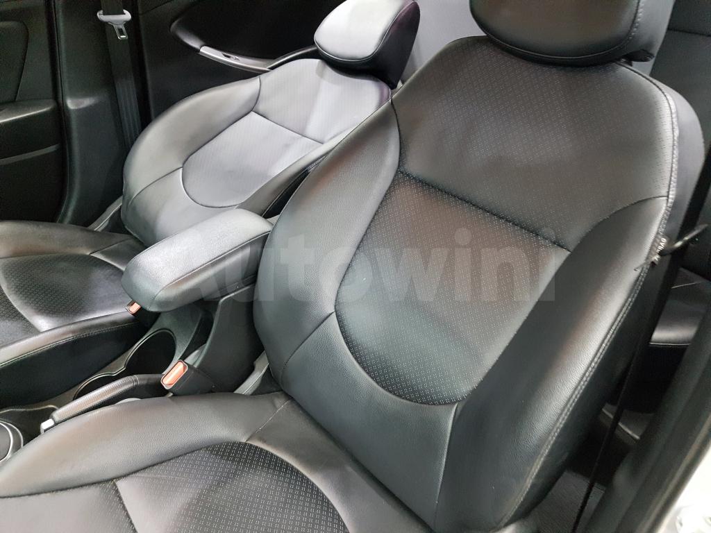 2017 HYUNDAI ACCENT  GASOLINE(LED+ANDROID+LEATHER) - 27