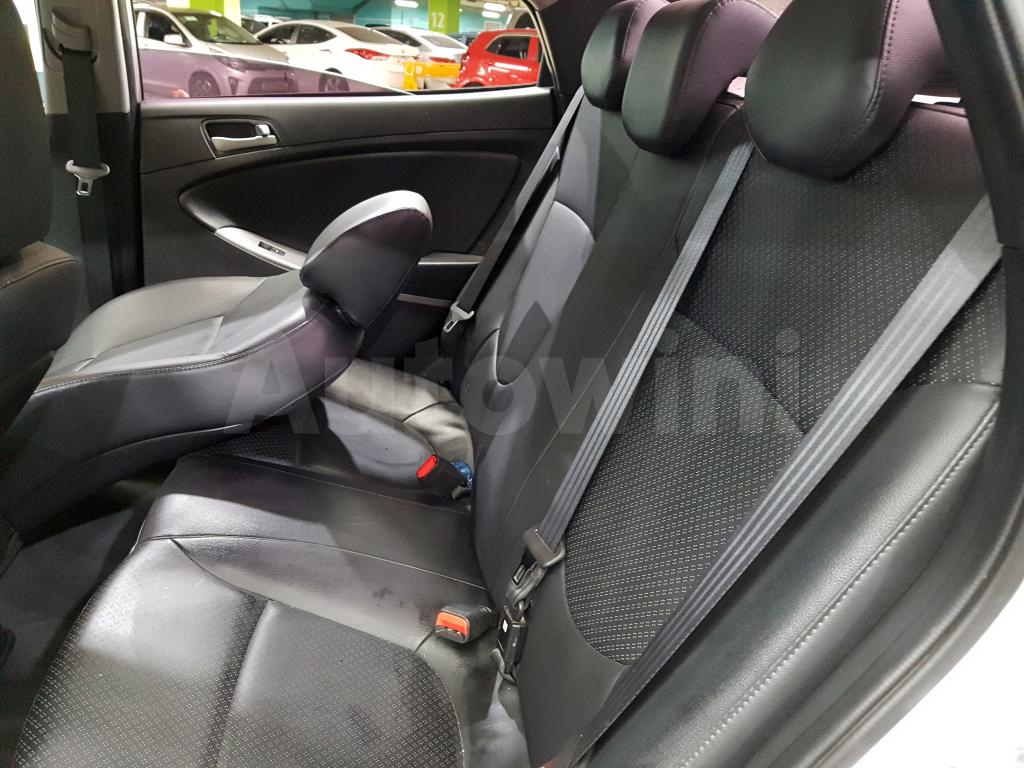 2017 HYUNDAI ACCENT  GASOLINE(LED+ANDROID+LEATHER) - 28
