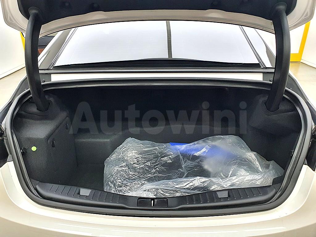 2019 LINCOLN MKZ 2.0 HYBRID - 16