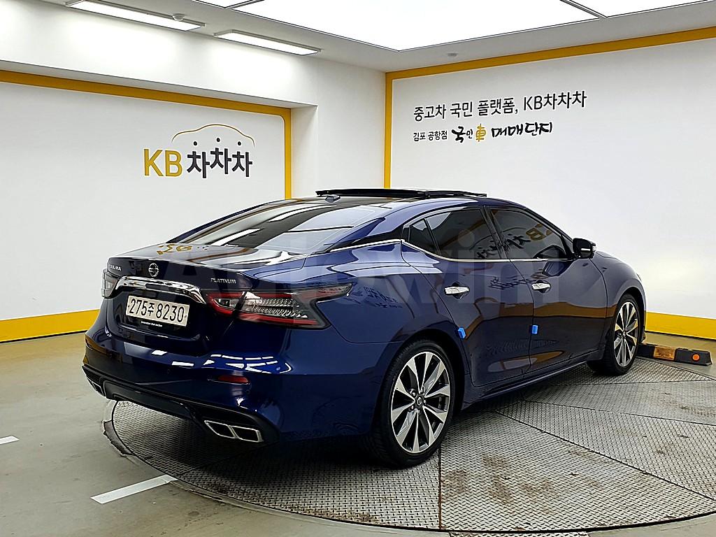 1N4AA6AV6KC382816 2019 NISSAN MAXIMA A36  3.5 PLATINUM-2
