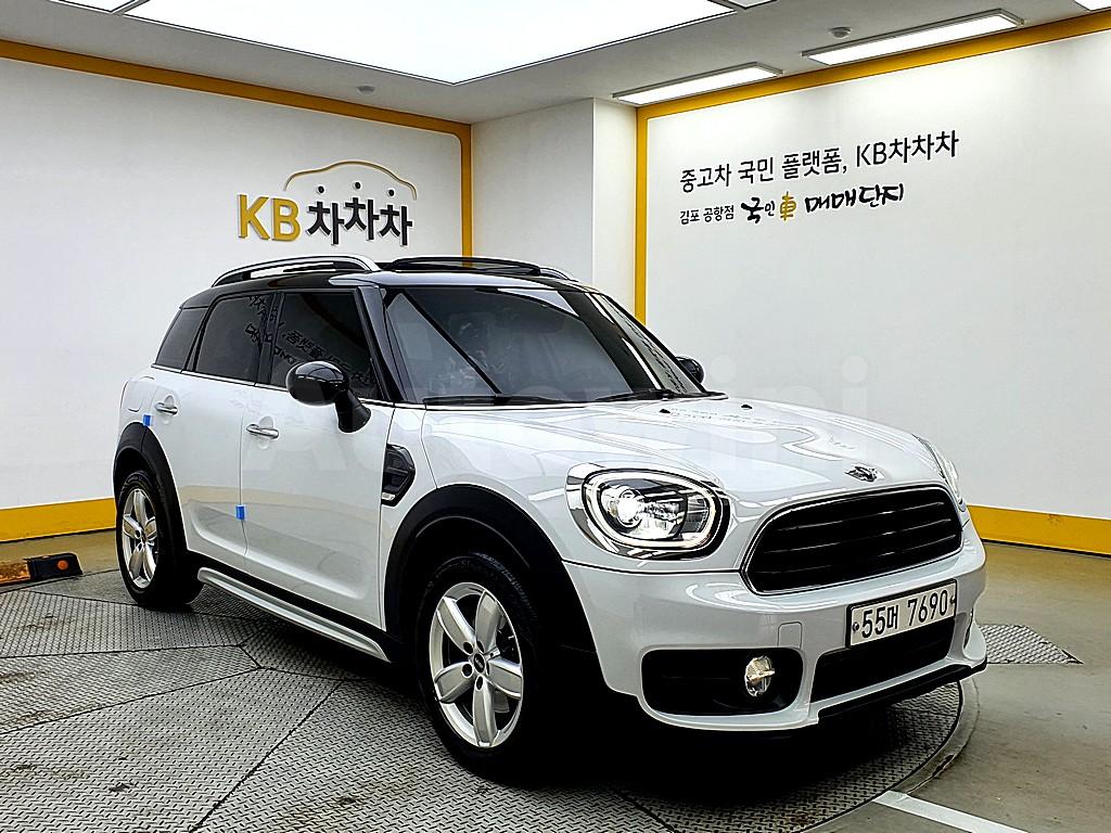 WMWYT9104J3D75189 2018 MINI COOPER D COUNTRYMAN BASIC-1