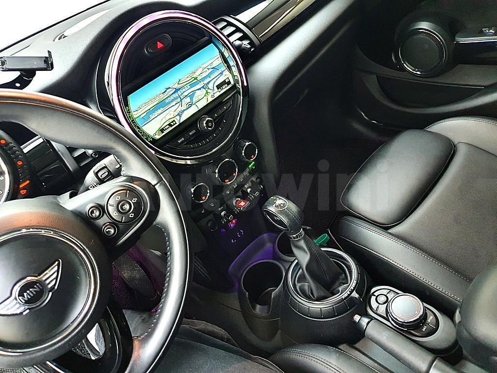 2016 MINI COOPER 1.5 5 DOOR HIGH - 11