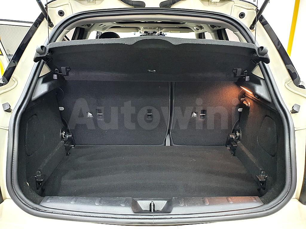 2016 MINI COOPER 1.5 5 DOOR HIGH - 17
