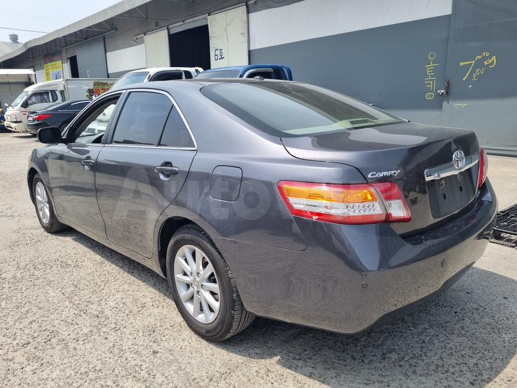 JTNBF3EK6B3007969 2011 TOYOTA CAMRY XLE-3