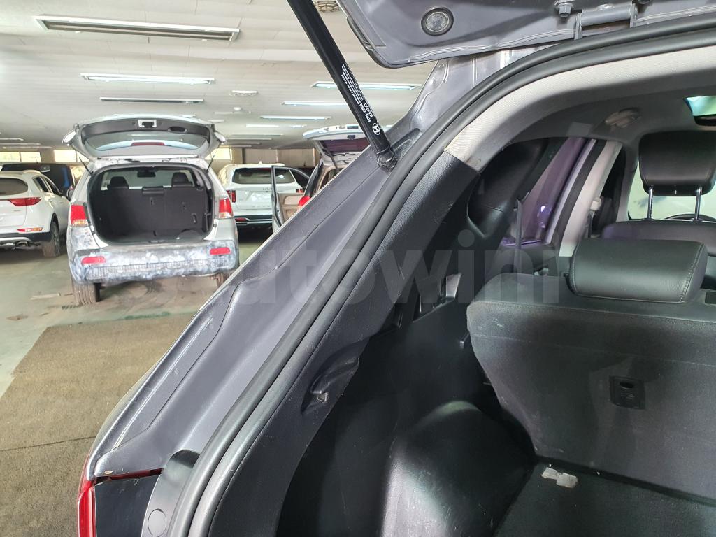 2017 HYUNDAI SANTAFE THE PRIME SMARTKEY+NAVI+R.CAM+P.SUNROOF - 27