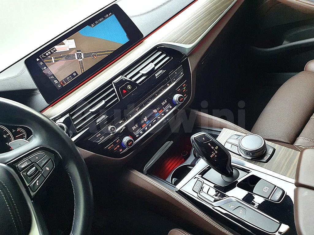 2017 BMW  5SERIES G30  530I XDRIVE M SPORT PLUS - 10