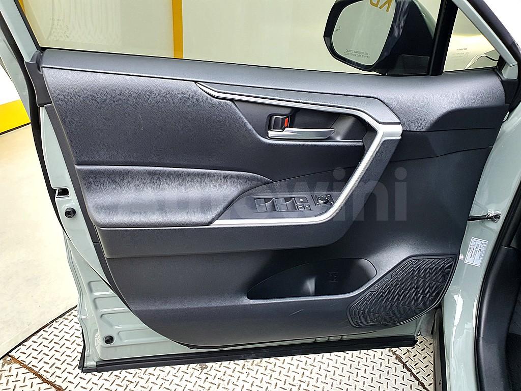 2019 TOYOTA RAV4 2.5 2WD - 8