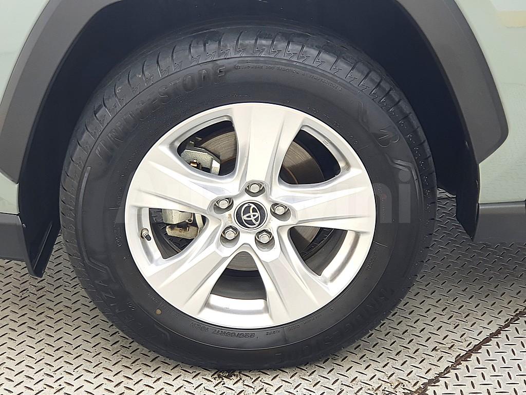 2019 TOYOTA RAV4 2.5 2WD - 18