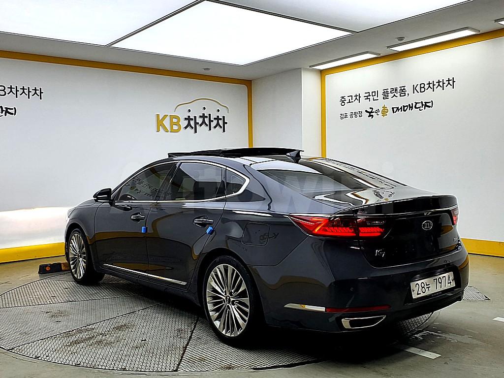 KNALC411BGA050367 2016 KIA  K7 CADENZA 3.3 GDI NOBLESSE SPECIAL-3