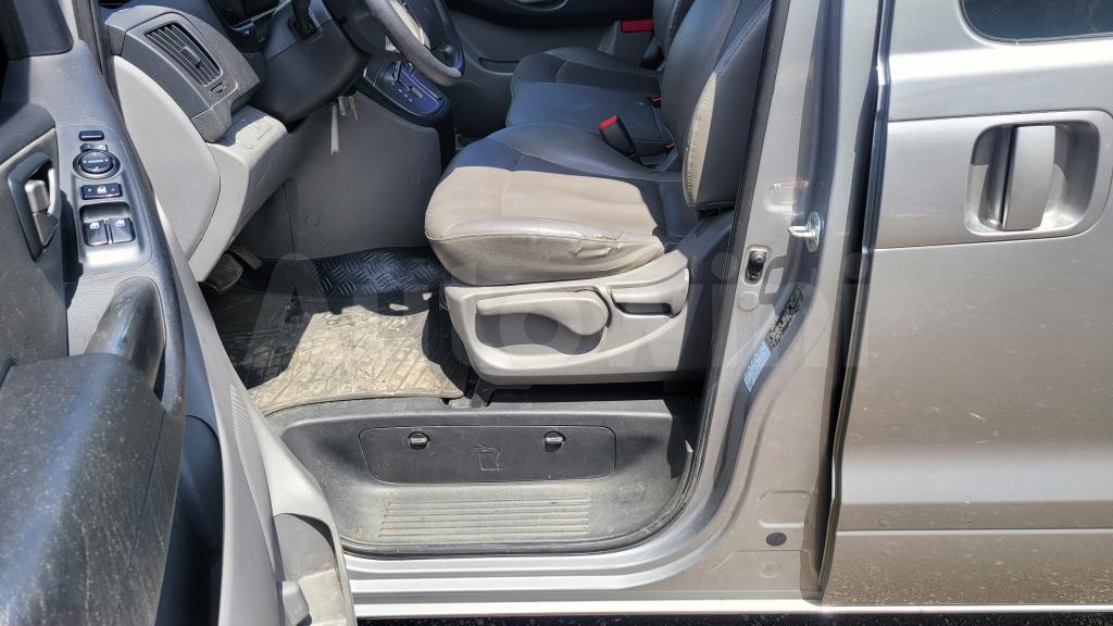 2014 HYUNDAI GRAND STAREX H-1 CVX 12SEATS 2WD A/T - 20