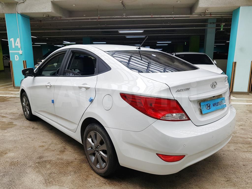 KMHCS41BEKU455488 2019 HYUNDAI ACCENT  G-15R+LED+LEATHER+ANDROID)-4