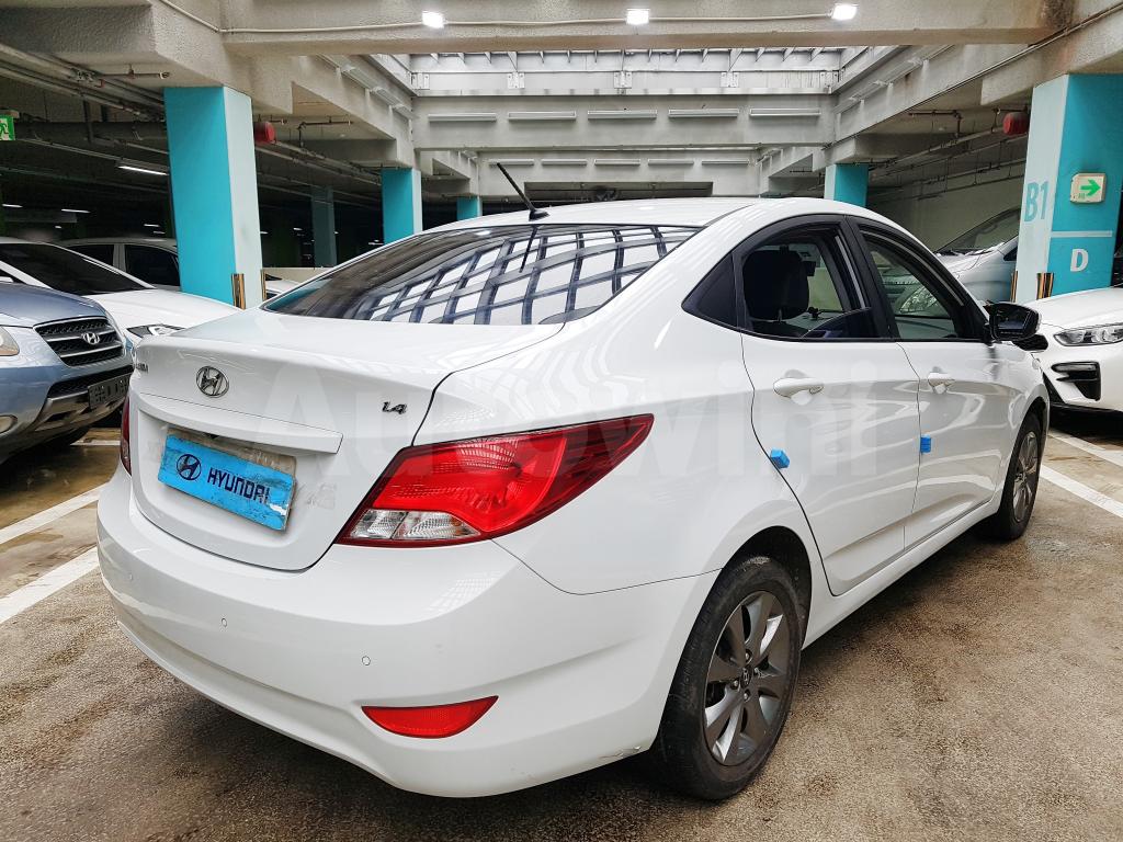 2019 HYUNDAI ACCENT  G-15R+LED+LEATHER+ANDROID) - 7
