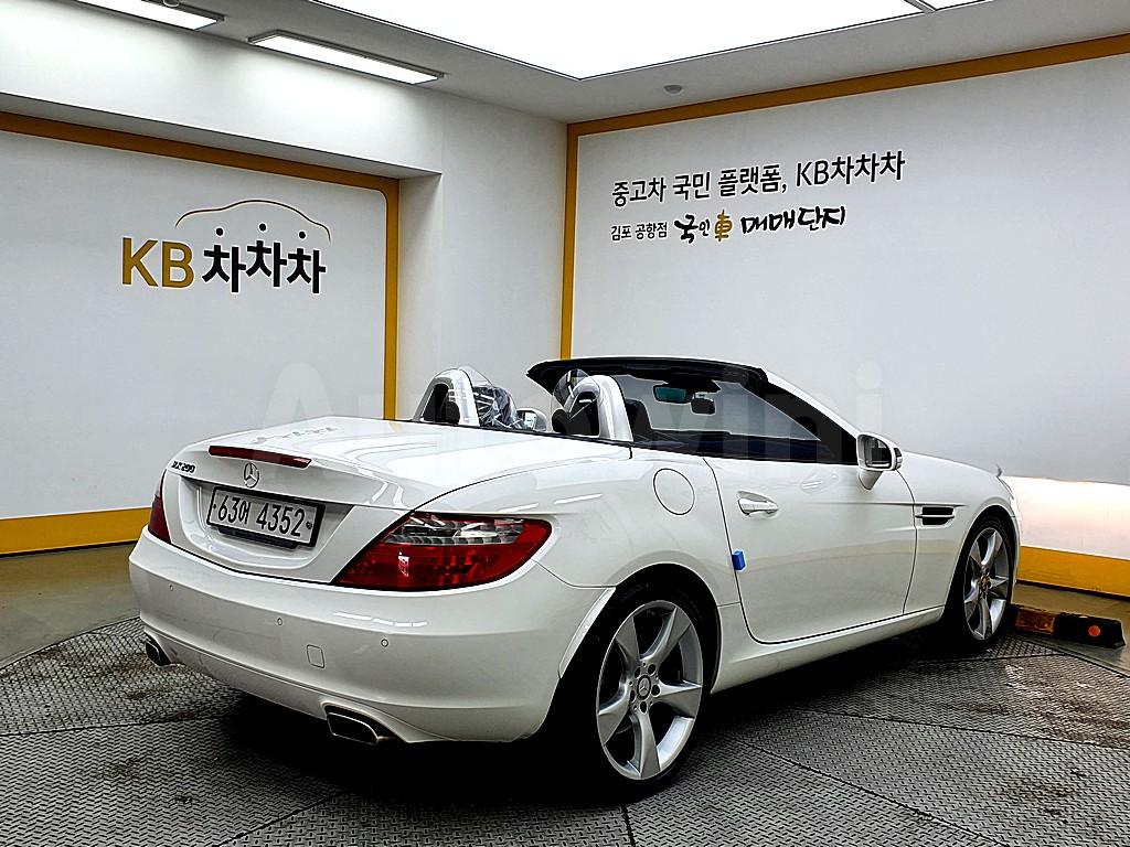 WDDPK4JAXFF108791 2015 MERCEDES BENZ SLK CLASS SLK200 BLUEEFFICIENCY R172-3