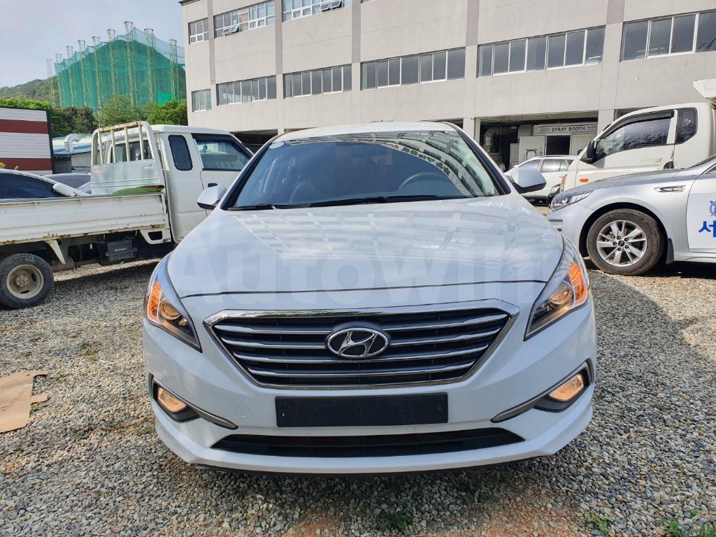 KMHE341DBJA465339 2018 HYUNDAI LF SONATA TAXI-0