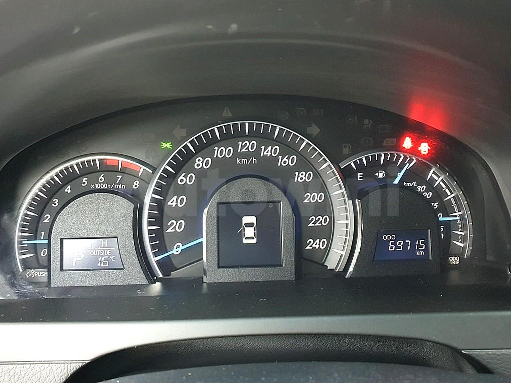 2012 TOYOTA  CAMRY 2.5 XLE - 7