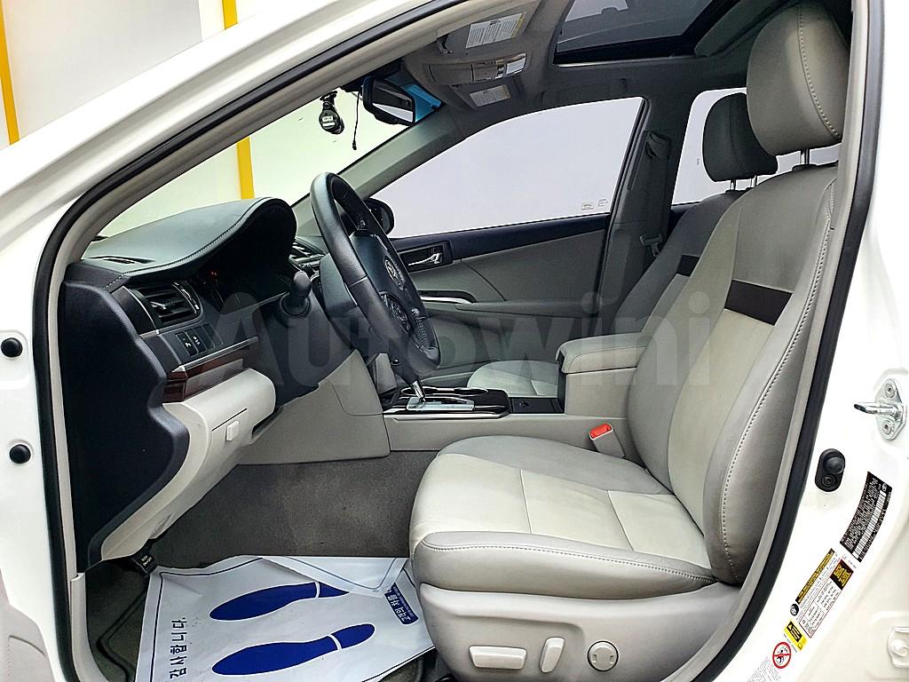 2012 TOYOTA  CAMRY 2.5 XLE - 9