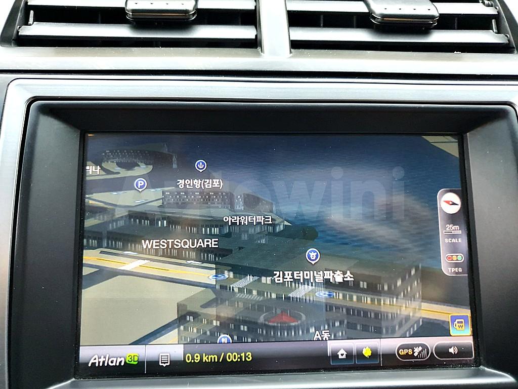 2012 TOYOTA  CAMRY 2.5 XLE - 12