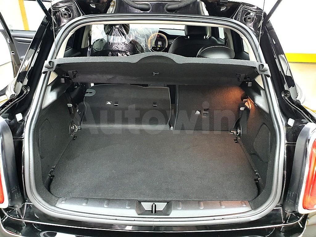 2017 MINI COOPER D 1.5 5-DOOR MID 3RD GENERATION - 17
