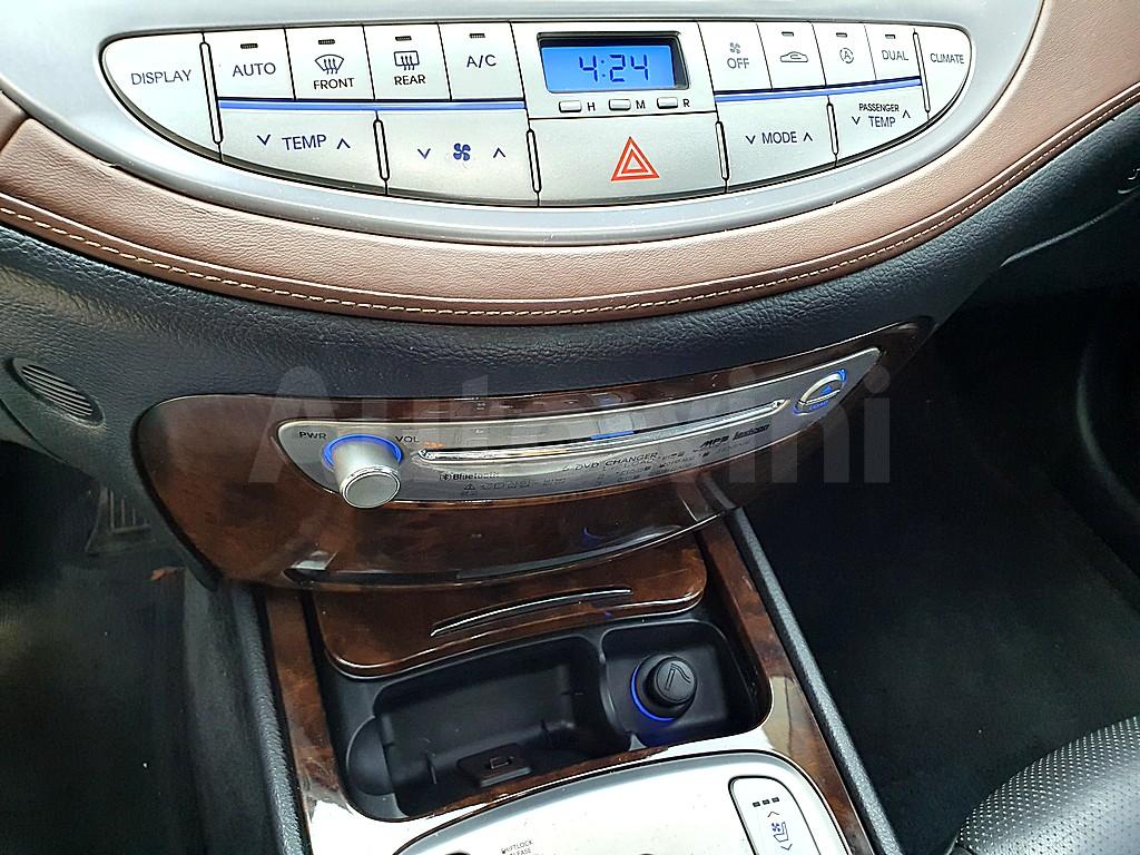2010 HYUNDAI GENESIS BH330 LUXURY VIP PACK - 13