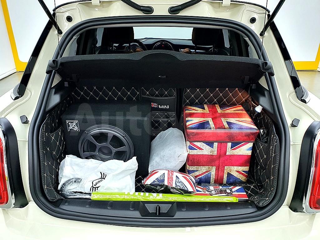 2020 MINI COOPER 5DOORS 2.0 BASIC 3RD GENERATION - 16