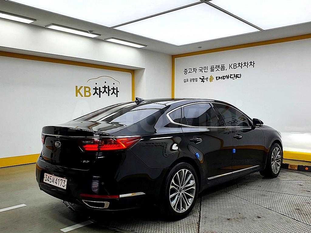 KNALC418BJA122565 2018 KIA  K7 CADENZA 3.0 LPI LUXURY-2